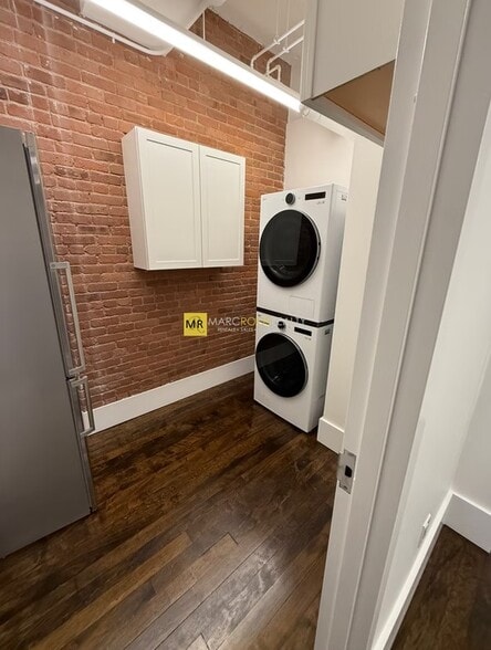 Building Photo - 190 High St