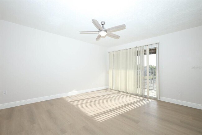 Building Photo - 4029 Henley Rd