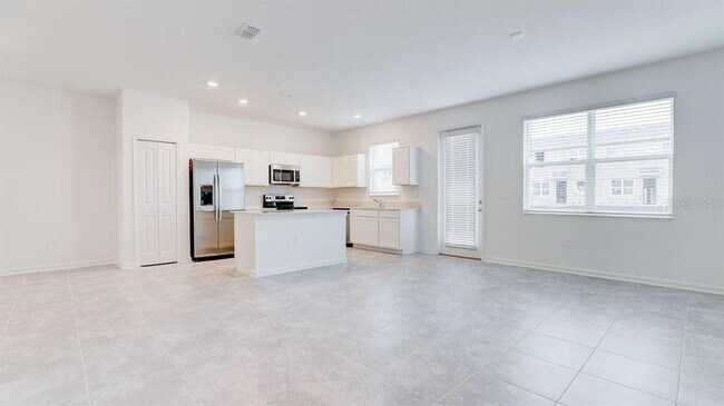 Building Photo - 151 Bogey Dr