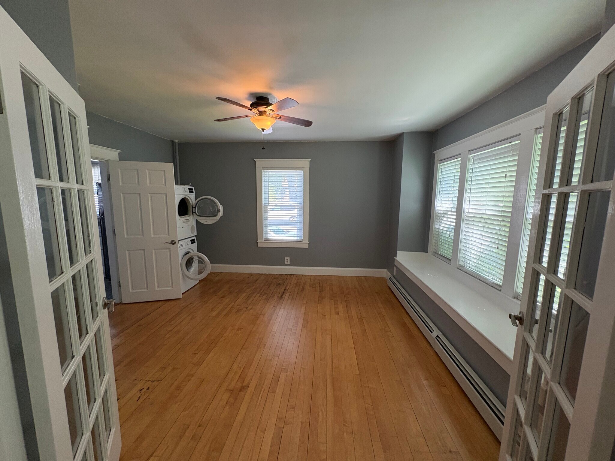 Bedroom - 2 1/2 Courtland St