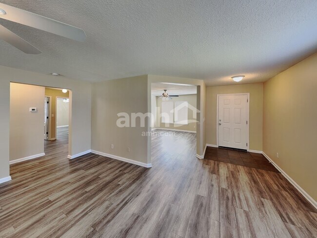 Building Photo - 76191 Long Pond Loop