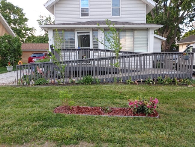 Building Photo - 4047 Mogadore Rd