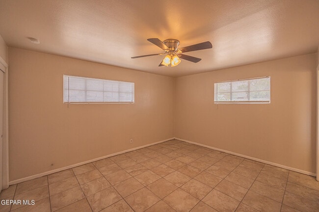 Building Photo - 1504 Nueces Way