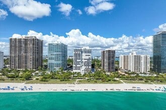 Building Photo - 10155 Collins Ave