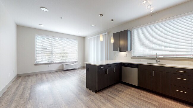 Building Photo - Boutique Apartments