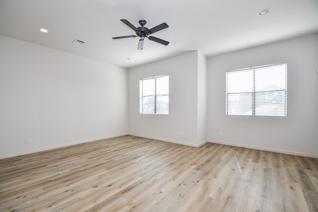 Building Photo - 4108 McKinney St