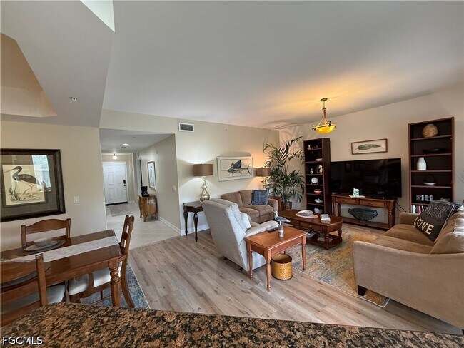 Building Photo - 10540 Amiata Way