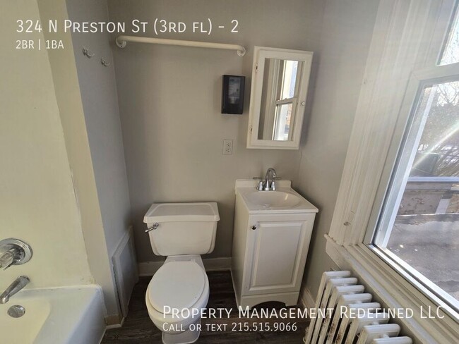 Building Photo - 324 N Preston St