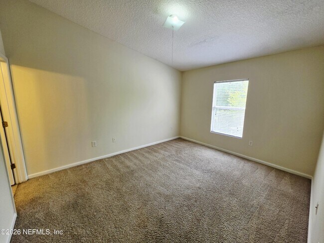 Building Photo - 9505 Armelle Way