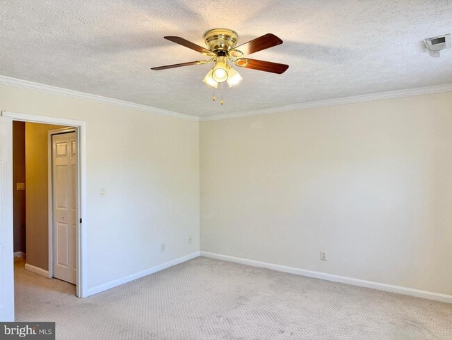 Building Photo - 105 Staunton Ct