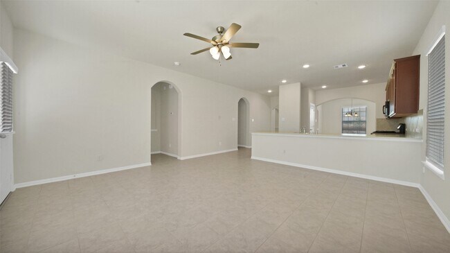 Building Photo - 12513 Beacon Cove Dr
