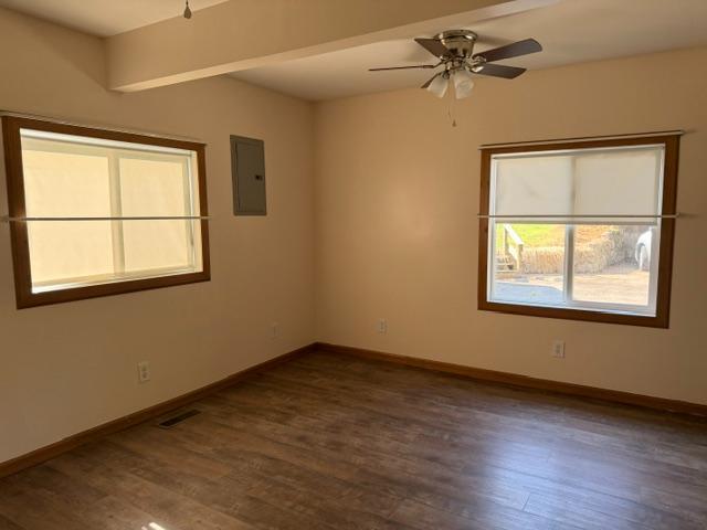 Building Photo - 1594 Cheatham Dam Rd