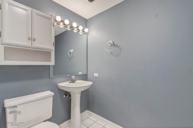 Building Photo - 1320 S Federal St