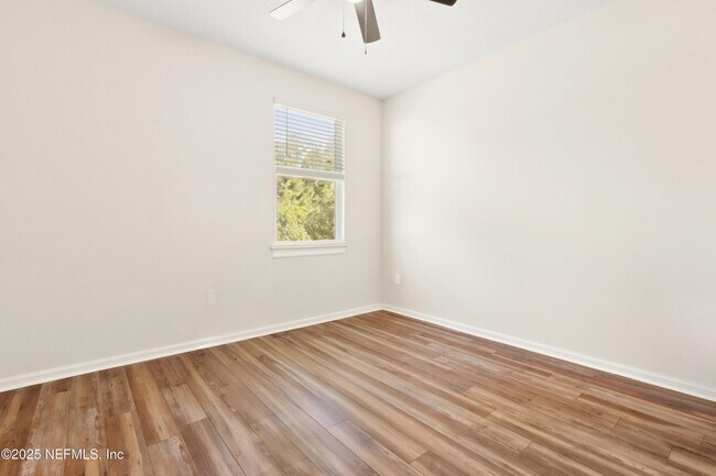 Building Photo - 254 Seville Pkwy