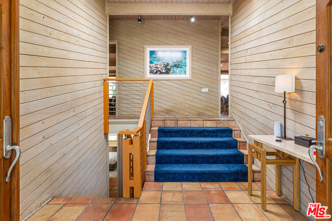 Building Photo - 28818 Selfridge Dr