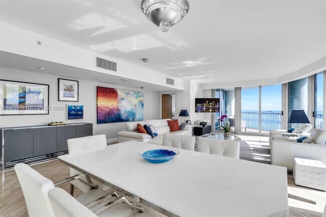 Building Photo - 1500 Ocean Dr