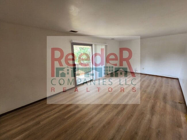 Building Photo - 7344 Hohman Ave