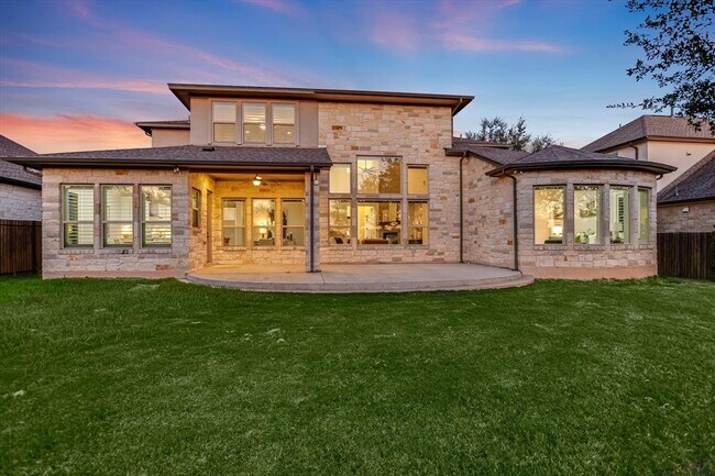 Building Photo - 12812 Padua Dr