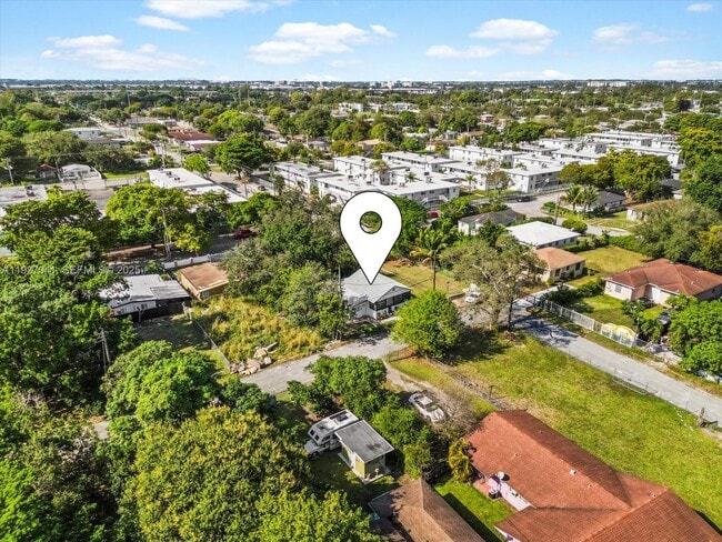 Building Photo - 6318 NW 19th Ct