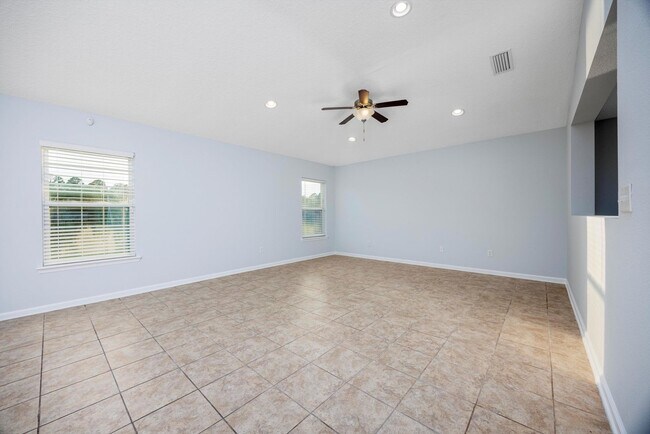 Building Photo - 76690 Timbercreek Blvd
