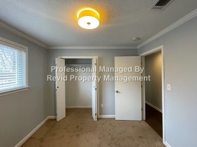 Building Photo - 36 N Auburndale St