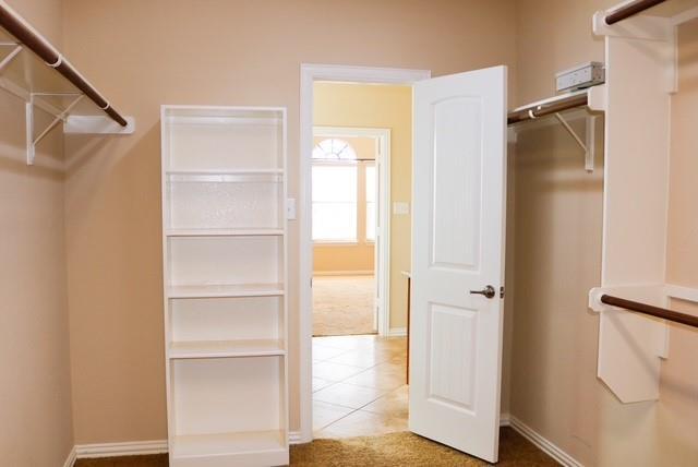 Building Photo - 1404 Harvest Bend Ln