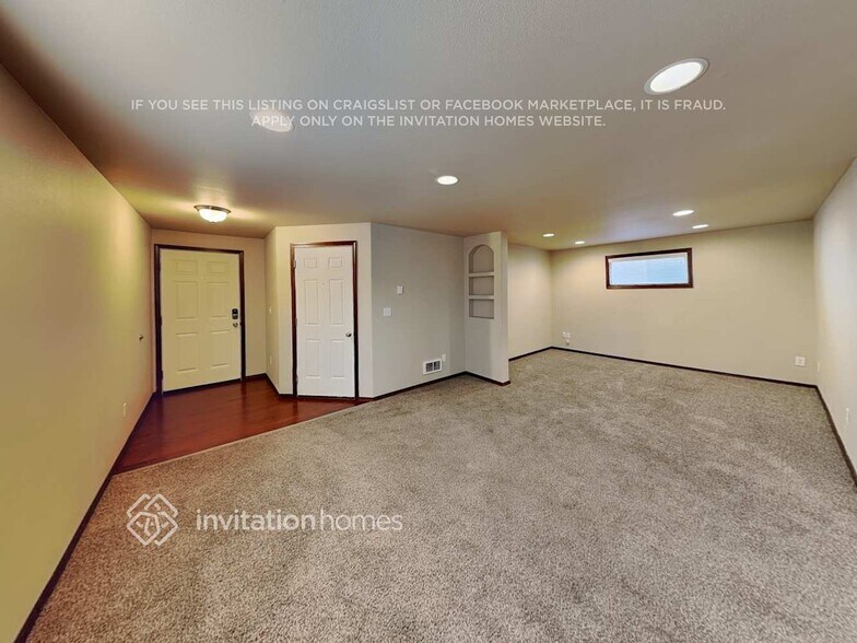 Building Photo - 4822 145th Pl NE