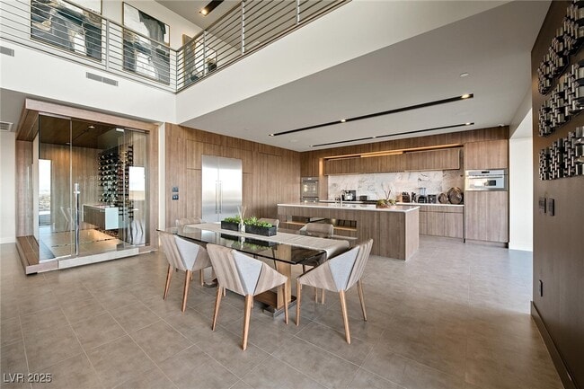 Building Photo - 810 Dragons Eye Dr