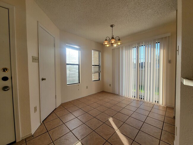 Building Photo - Horseshoe Cir, 1760