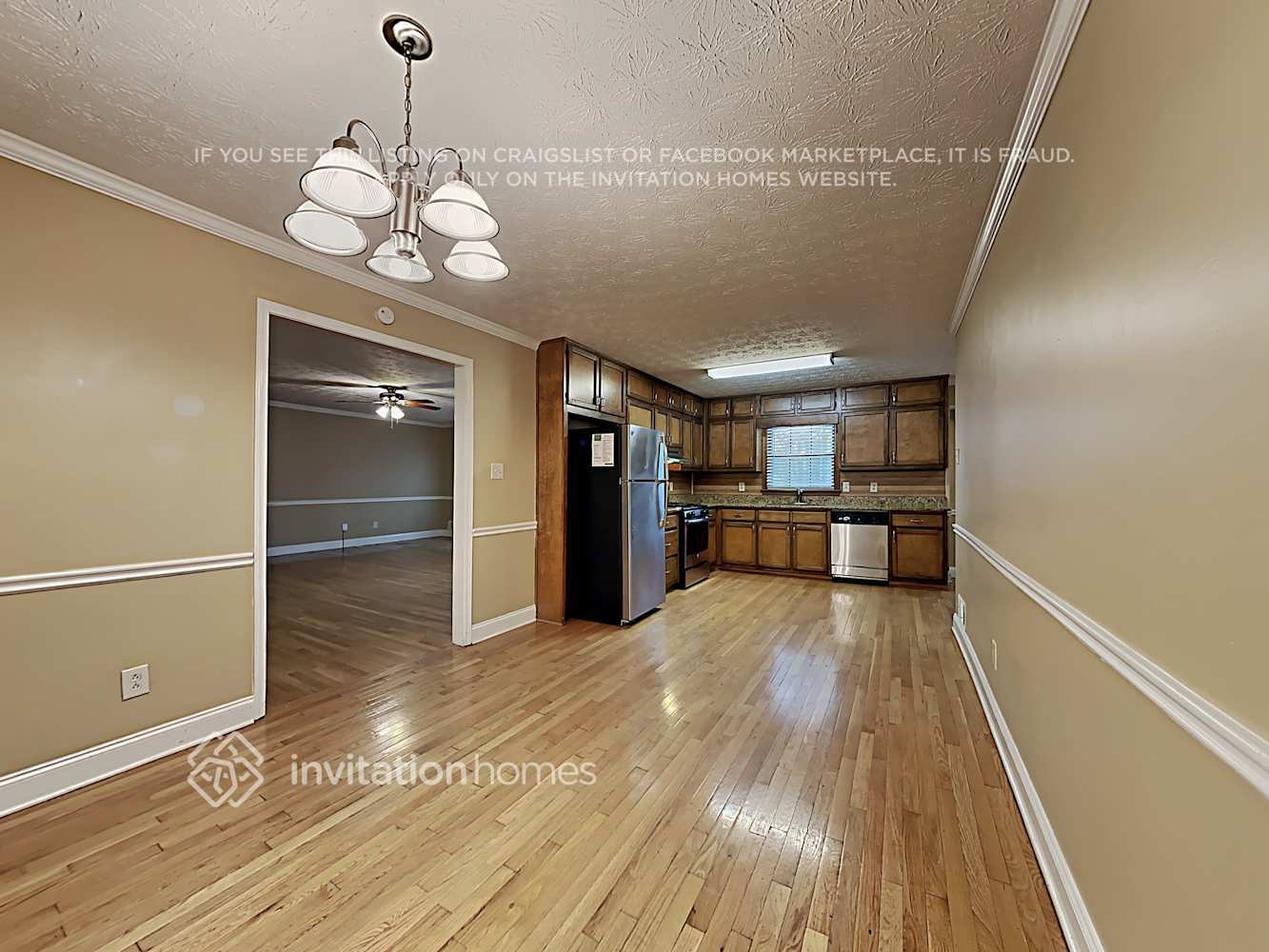Building Photo - 388 Summerville Dr NW