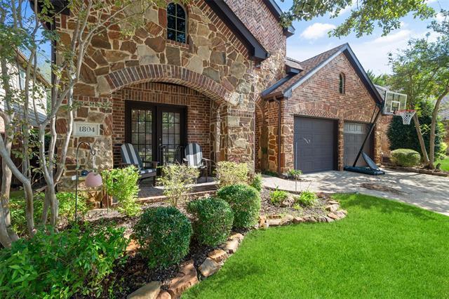 Building Photo - 1804 Camberton Dr