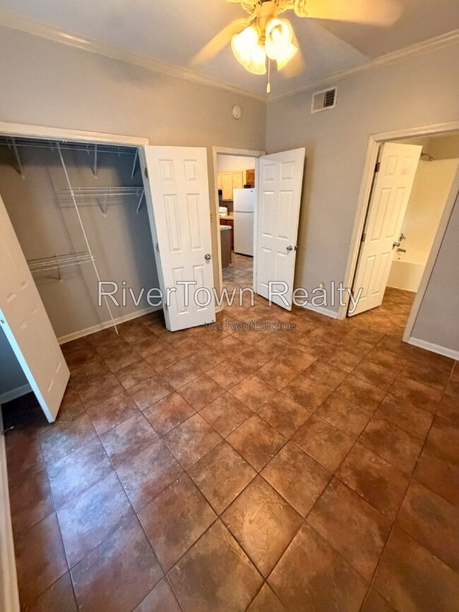 Building Photo - 641 Gookin Pl