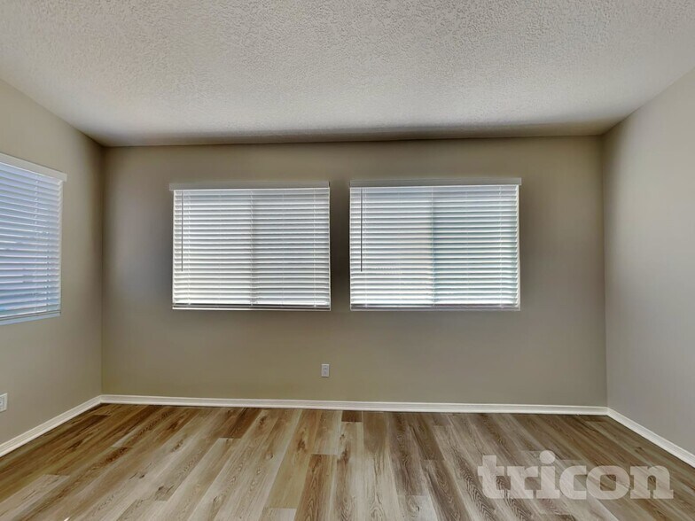 Building Photo - 7124 Cuchillo Rd NW