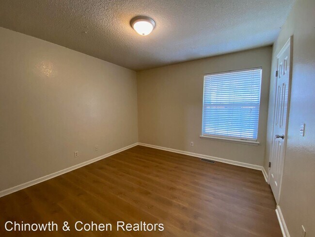 Building Photo - 3 br, 1.5 bath House - 1108 W Knoxville St