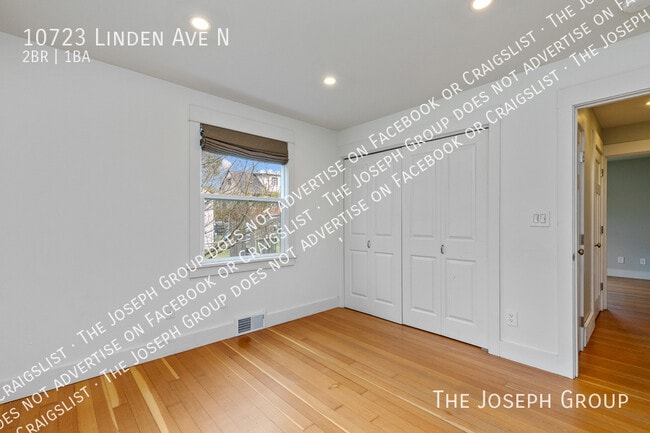 Building Photo - 10723 Linden Ave N