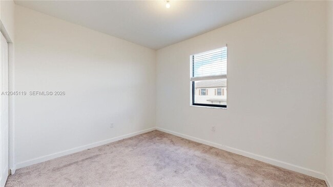 Building Photo - 10004 SW 231st Ln