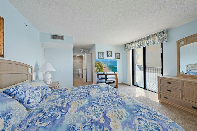 Building Photo - 400 Ocean Trail Way
