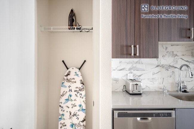 Building Photo - 44758 Old Warm Springs Blvd