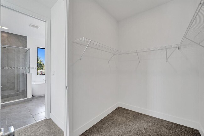 Building Photo - 13145 Addilyn Ct