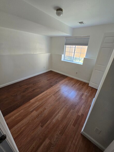 Building Photo - 1441 S Pitkin Cir