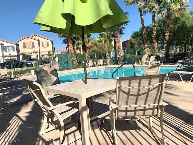 Building Photo - 7078 Glacier River Ave