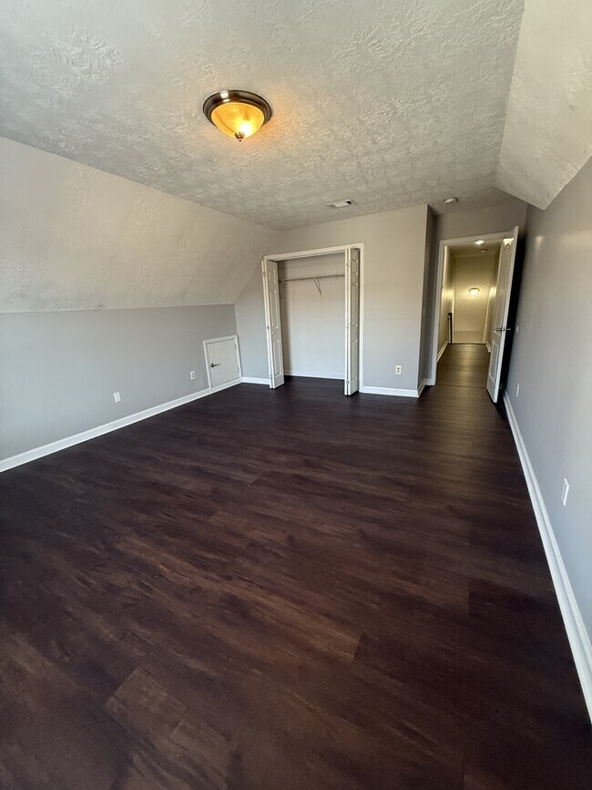 Building Photo - 4304 E Barcelona Way