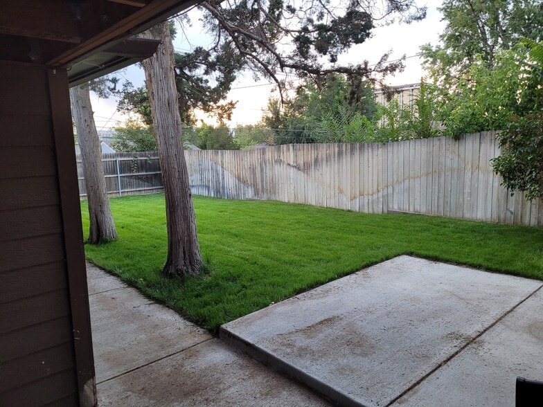 Building Photo - 3595 S Bannock St