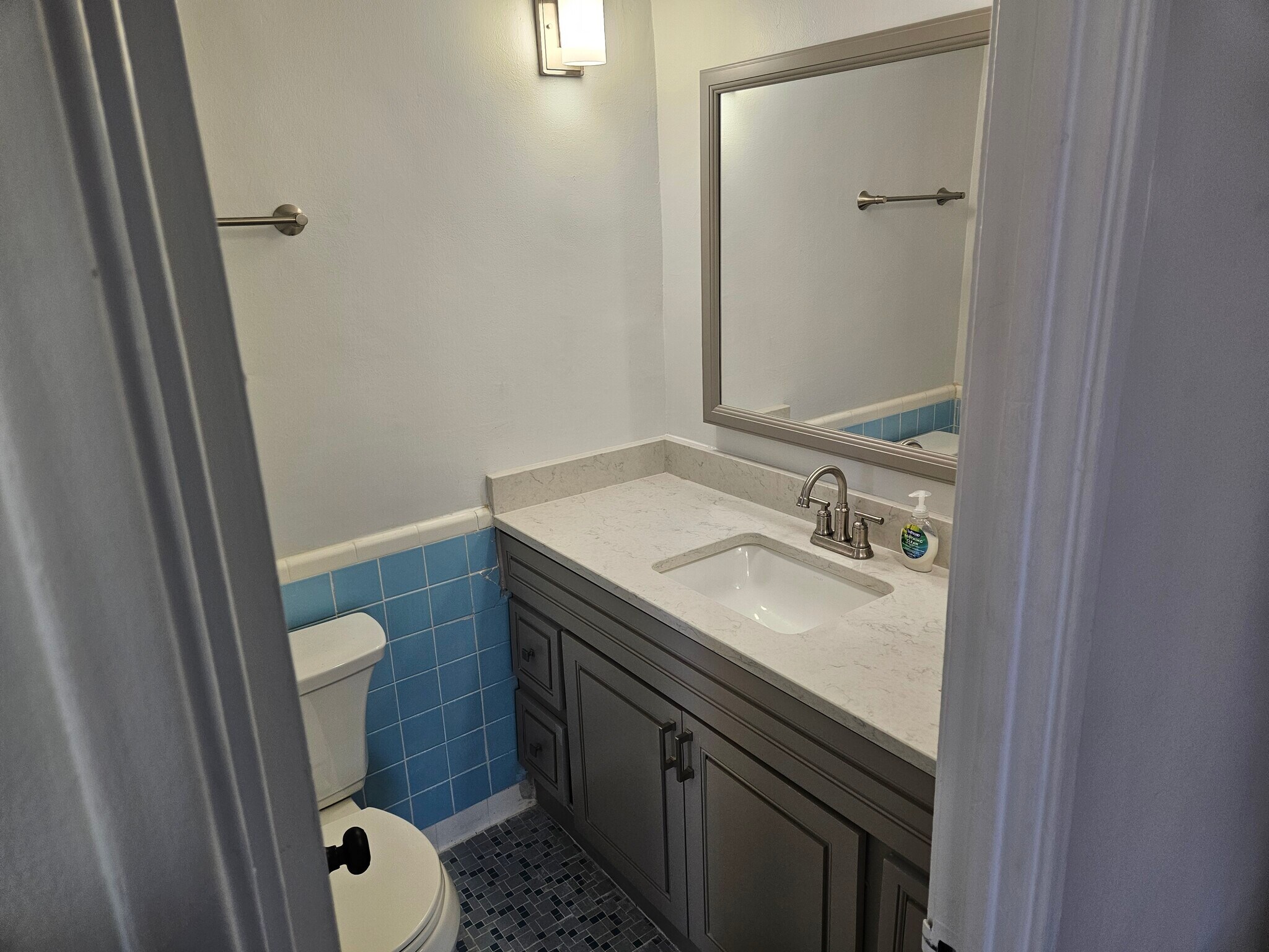 Building Photo - 91 Rumson Rd NE