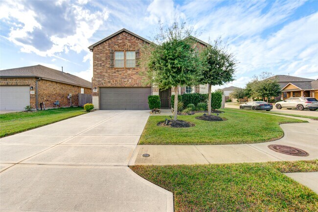 Building Photo - 5027 Brewcastle Ln