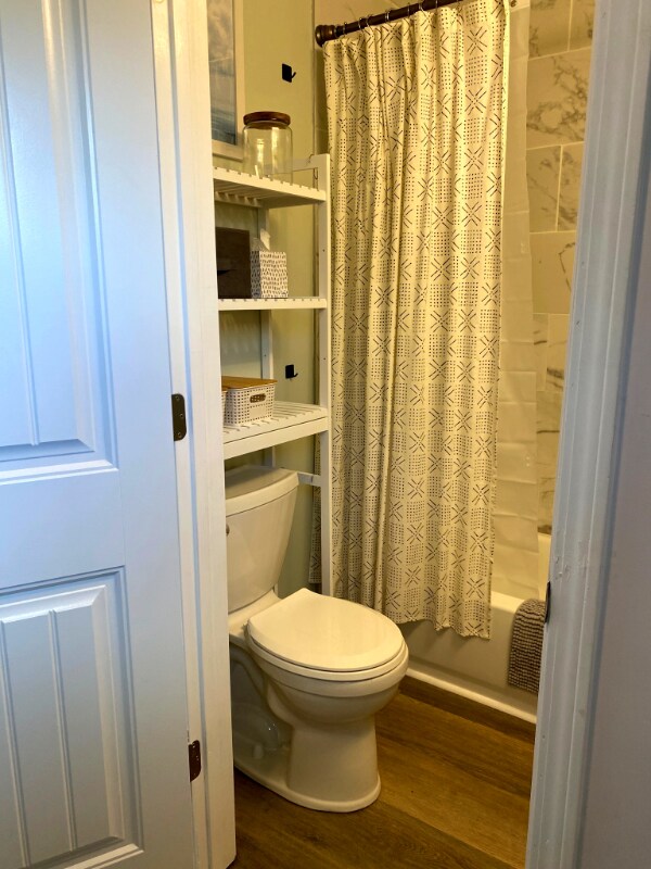 Building Photo - 809 W 40th St