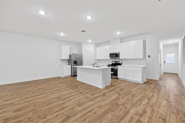 Building Photo - 28142 Meadowlark Sky Dr