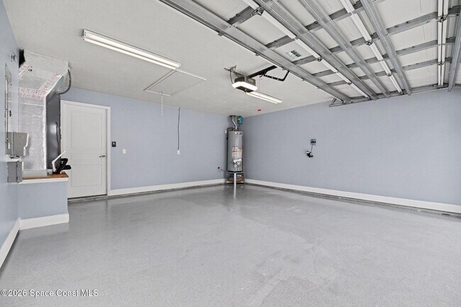 Building Photo - 2553 Christopher Dr