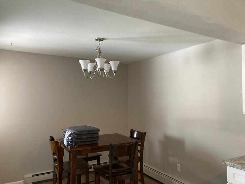 Building Photo - 5599 Thompson Rd