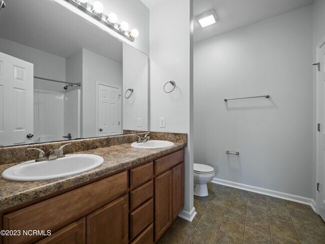 Building Photo - 246 Caldwell Loop